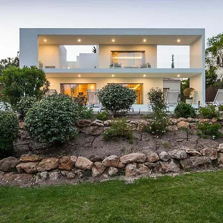 Vale Do Garrao Sleeps 8 With Pool Air Con And Wifi ヴィラ *