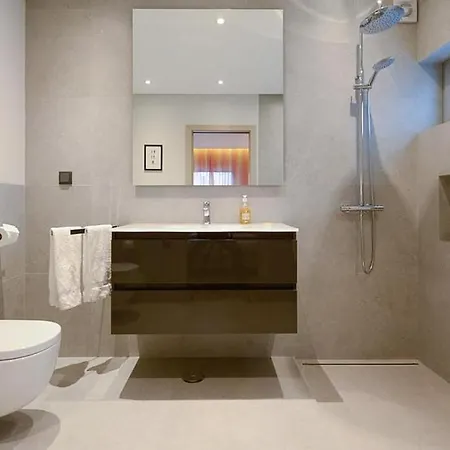ヴィラ Vale Do Garrao Sleeps 8 With Pool Air Con And Wifi キンタ・ド・ラーゴ