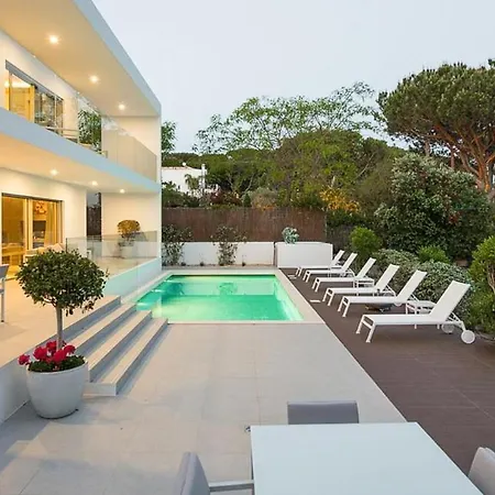 Vale Do Garrao Sleeps 8 With Pool Air Con And Wifi * 퀸타도라고