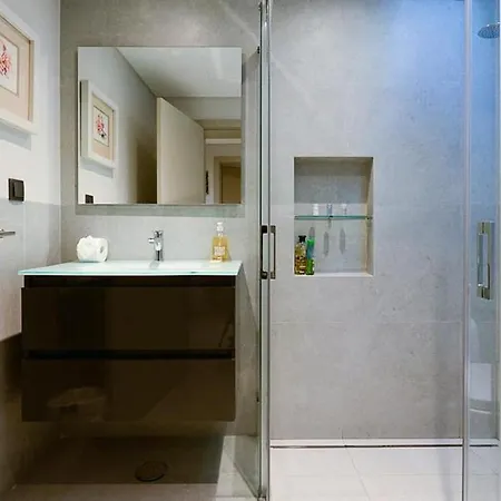빌라 Vale Do Garrao Sleeps 8 With Pool Air Con And Wifi *